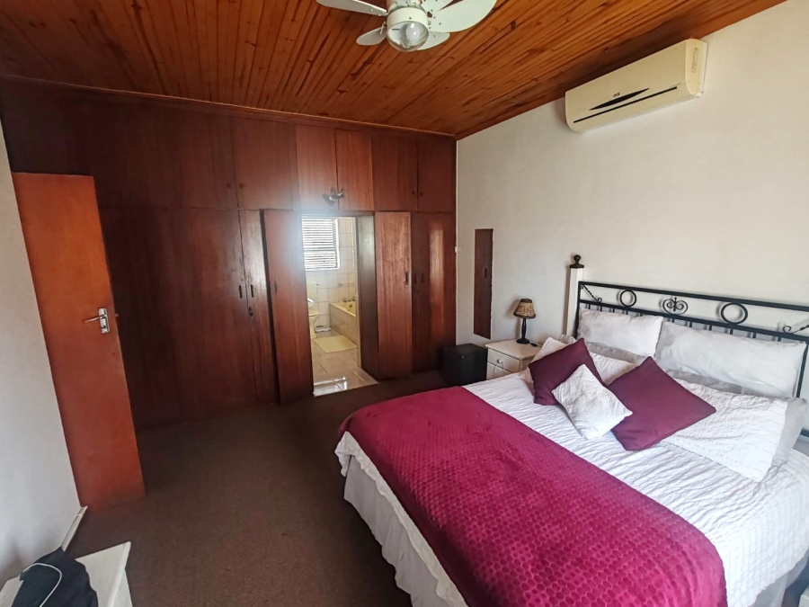 4 Bedroom Property for Sale in Heuwelkruin Eastern Cape
